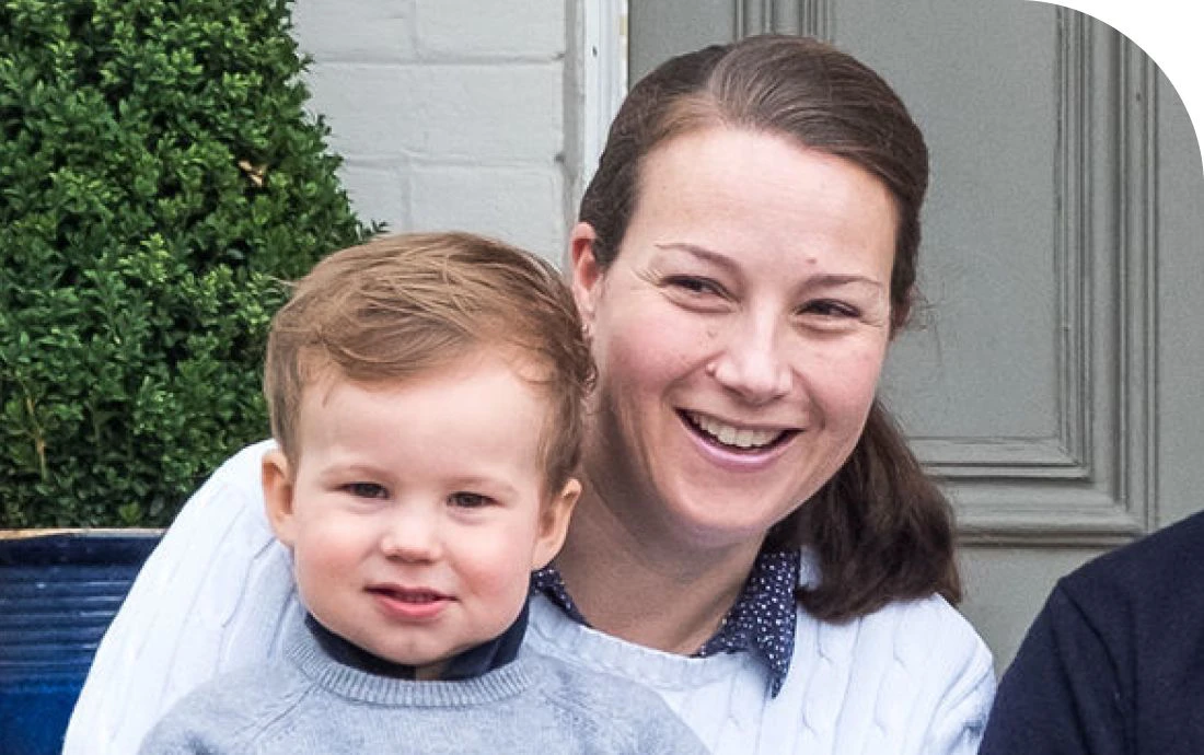 Mum And Son Withcurve 1100X690