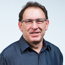Dr Chris Morgan