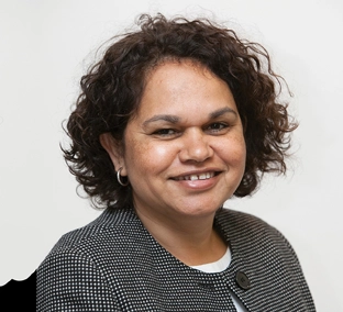 Sandra Eades