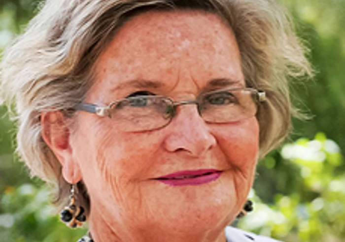 Png P1010236 DAME Carol 1276Px 510X288