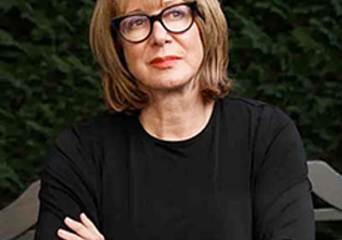 Marylouisemclaws 230X230