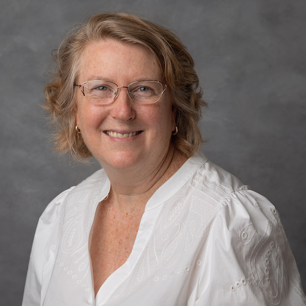 Dr Kirsten Small