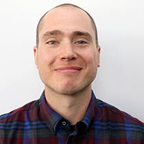 Dr Michael Curtis