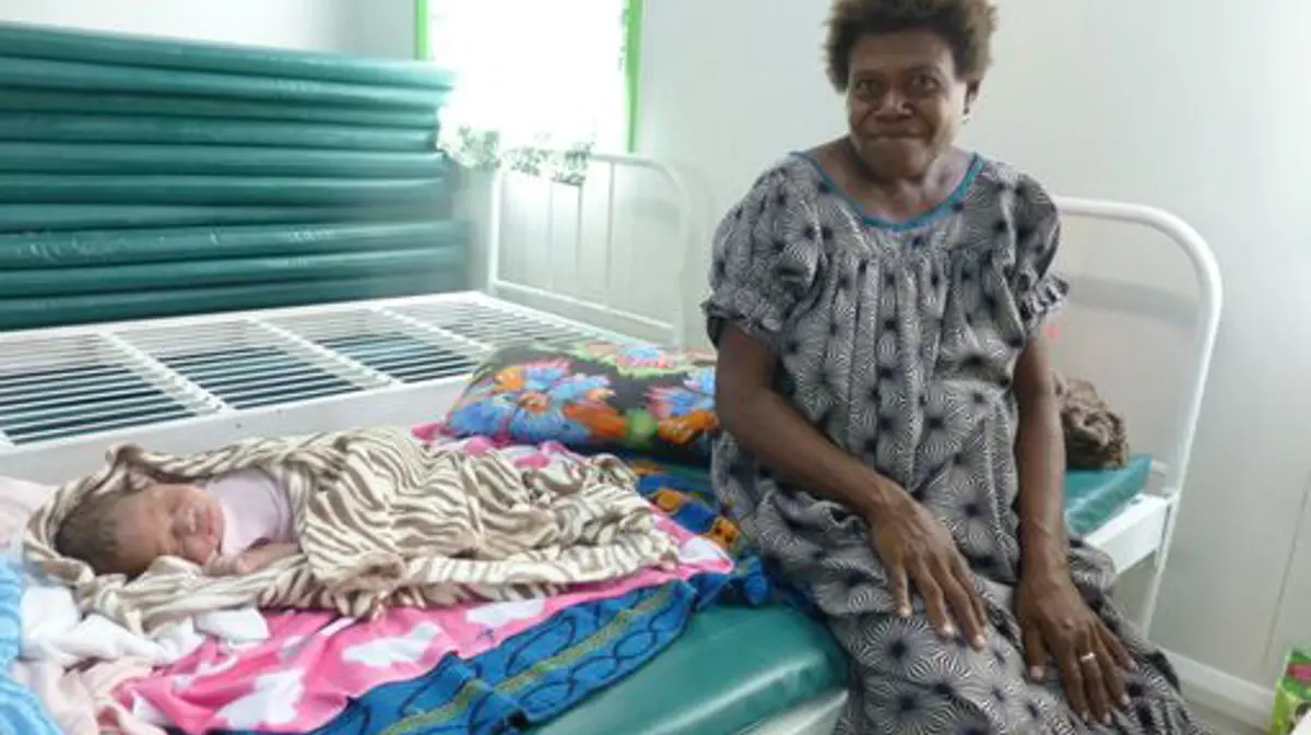 PNG HMHB 2013 Alex Umbers P1010496 Copy (1)