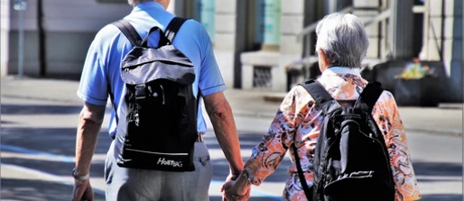 Immune ageing and viral infections