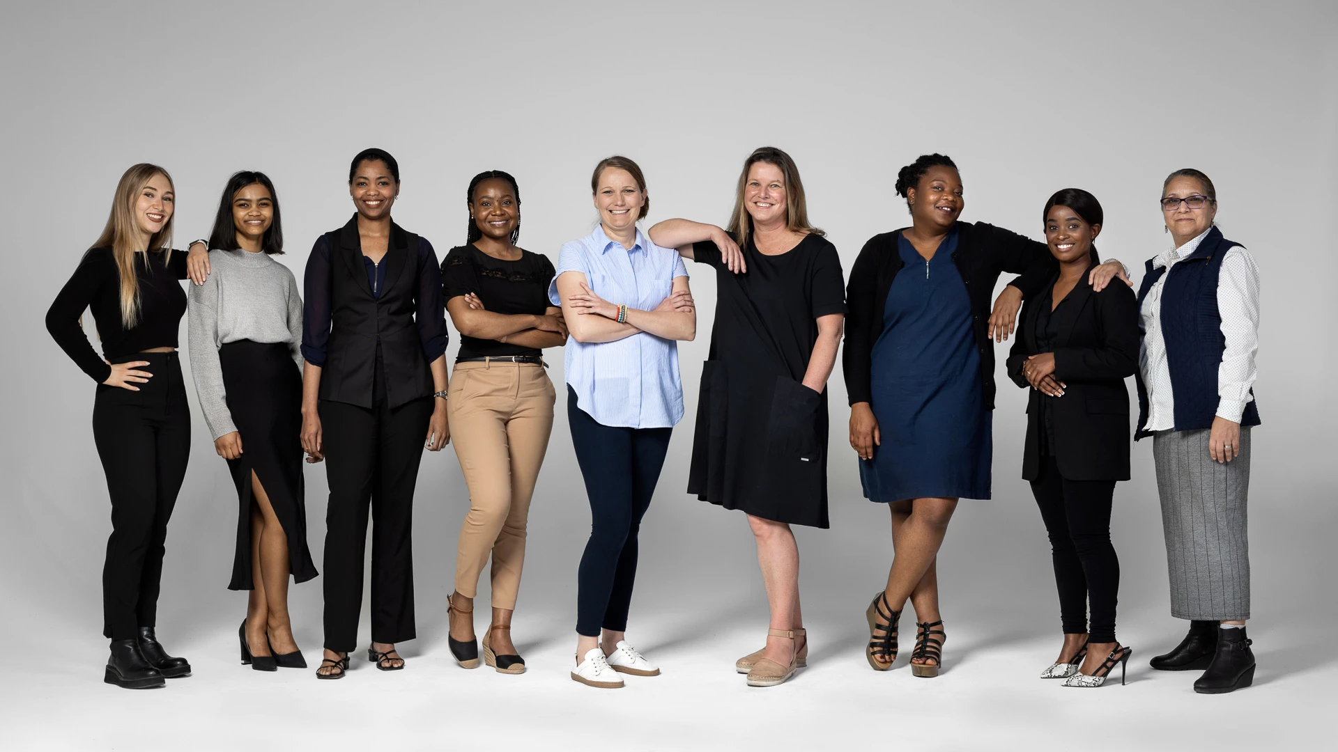 A team of women from Burnet Institute and University of Cape Town Institute of Infectious Disease and Molecular Medicine.