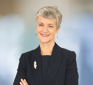 Caroline Homer AO